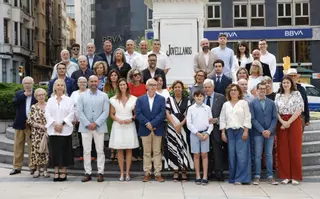 Ofrenda floral en Gijón en memoria de Jovellanos: "Es un símbolo en el que mirarnos"