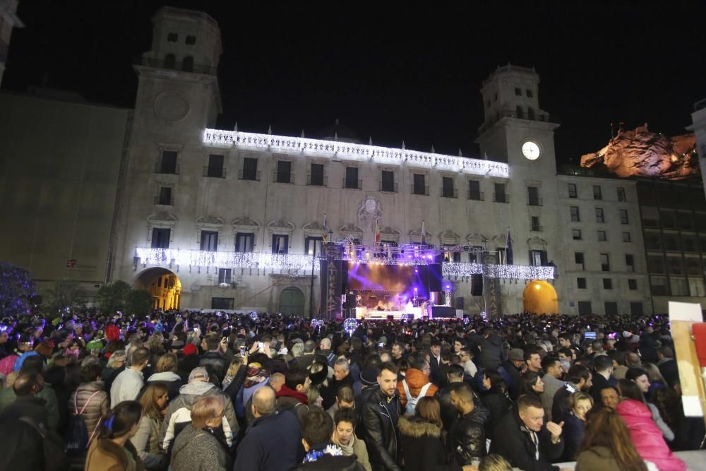 La Nochevieja 2018 en la Plaza del Ayuntamiento de Alicante