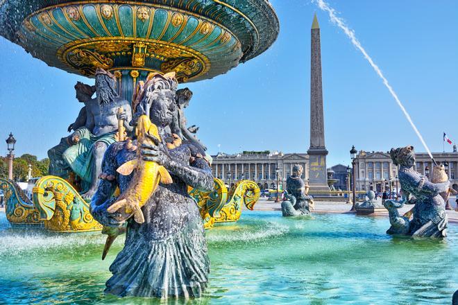 En París hay infinidad de fuentes ornamentales, pero también muchas de las que beber agua.