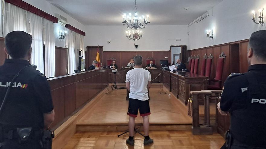 Condenado a 18 meses de prisión por vender droga en el Cerro de Reyes de Badajoz