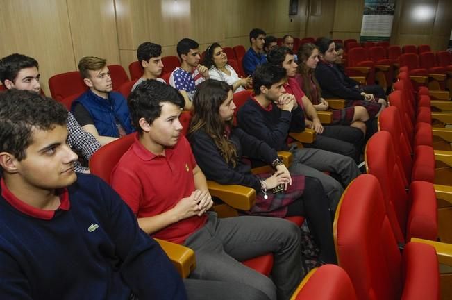 ENTREGA PREMIOS OLIMPIADA DE FISICA