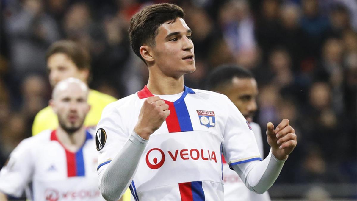 Houssem Aouar, jugador del Olympique de Lyon pretendido por el Barça