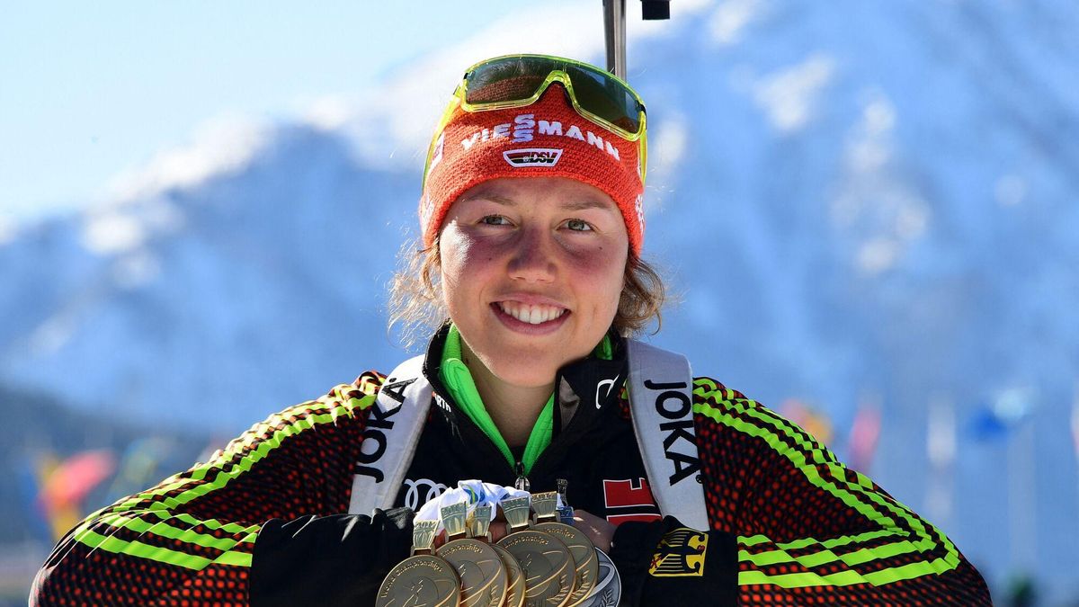 Laura Dahlmeier con sus medallas olímpicas, en una foto de archivo