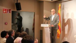 Més de 220.000 llars es queden sense cobrar ajudes a la infància a Catalunya tot i complir els requisits