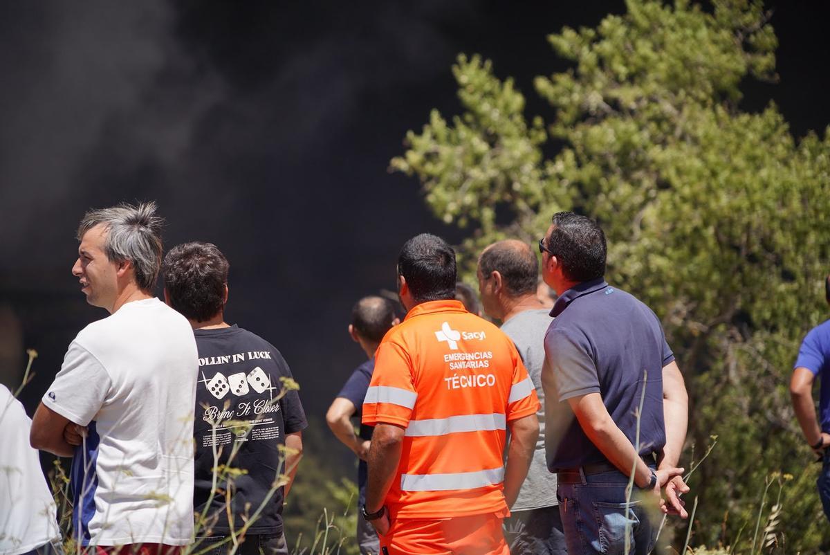 GALERÍA | Las imágenes del incendio en la planta de residuos Zaresa de Roales