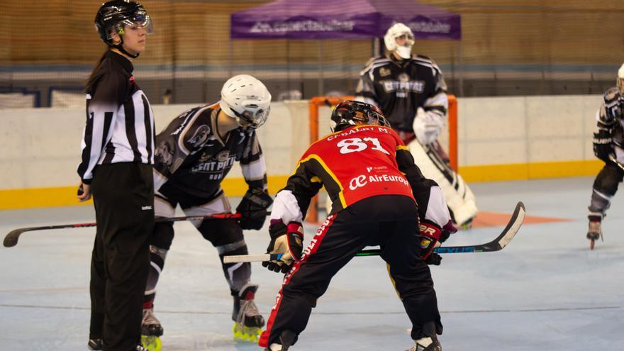 Imagen del Espanya HC-Rubí Cent Patins de ayer sábado en el Velòdrom Illes Balears