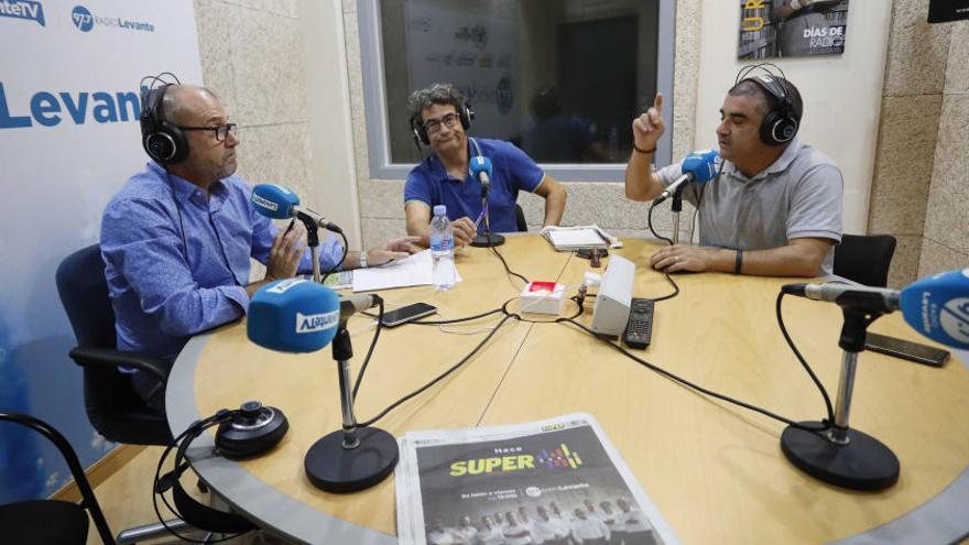 Sigue la actualidad del Valencia CF en superdeporte Radio