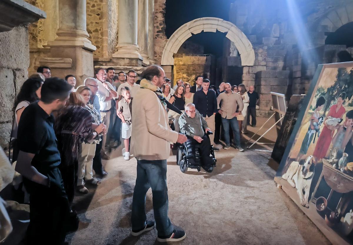 Exposición artística en el Teatro Romano, ayer por la noche.