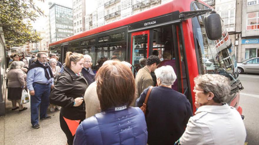 Conductores de buses repetirán este viernes un nuevo paro