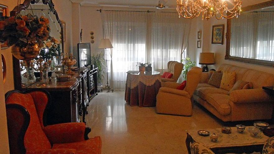 ¡Oportunidad de compra! A la venta un piso de cuatro dormitorios en el centro de Córdoba
