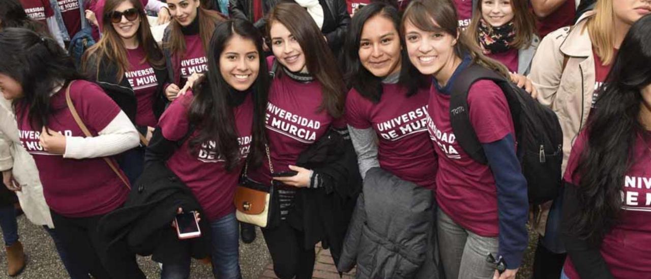 Las mujeres tienen una importante presencia en las universidades murcianas. | UMU