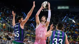 Unicaja saca el rodillo en la segunda mitad para frenar al Joventut y meterse en semifinales
