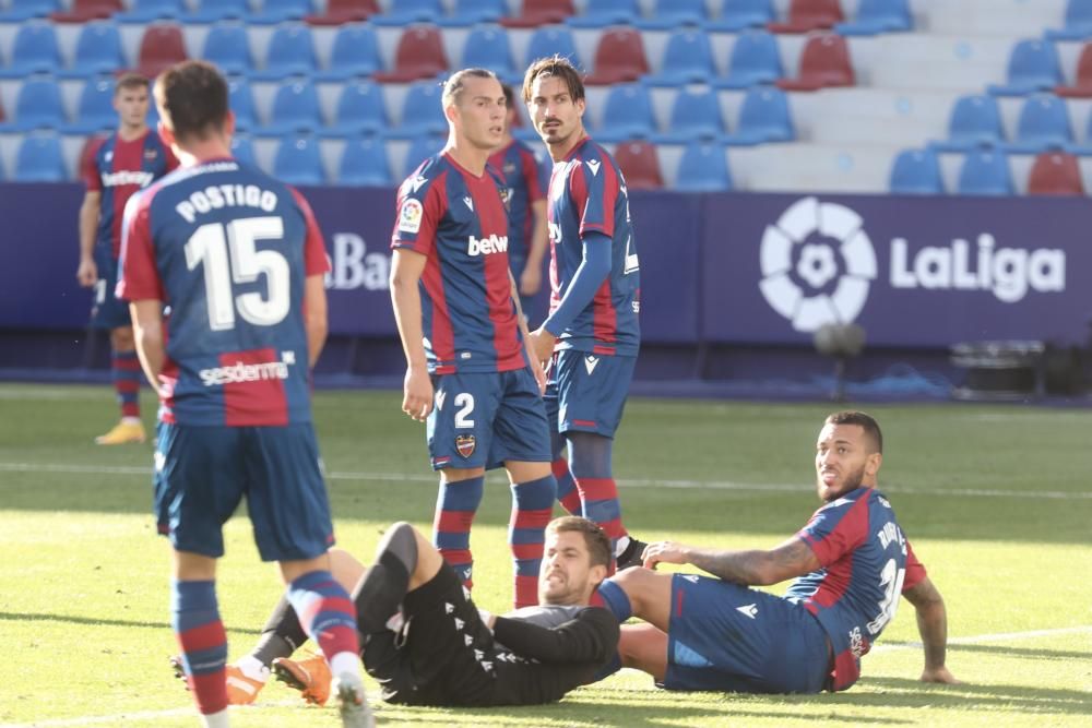 Las imágenes del Levante UD - Elche CF