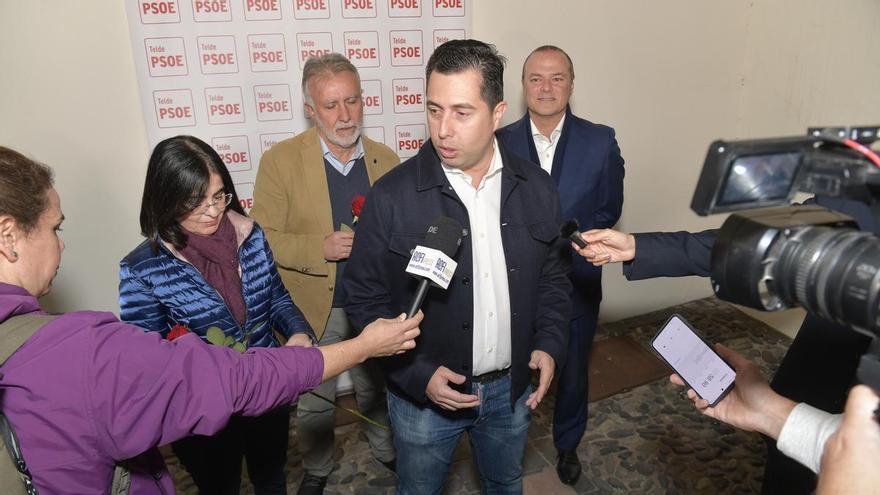 La cúpula del PSOE se vuelca con Alejandro Ramos en su candidatura a la alcaldía de Telde