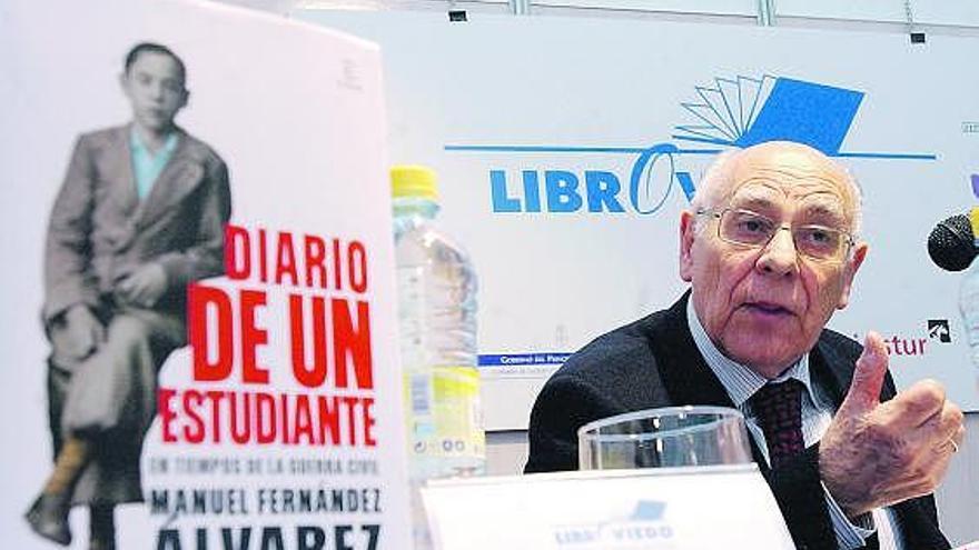 Muere a los 88 años el ovetense Manuel Fernández, gran historiador del Siglo de Oro