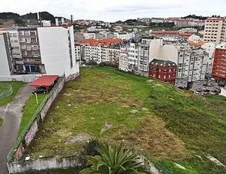 Vecinos rechazan que se edifique en el parque del Agra y se manifestarán el jueves