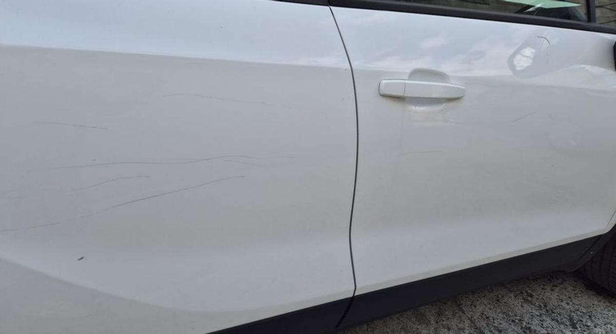 El BNG pide medidas contra actos vandálicos y daños en vehículos