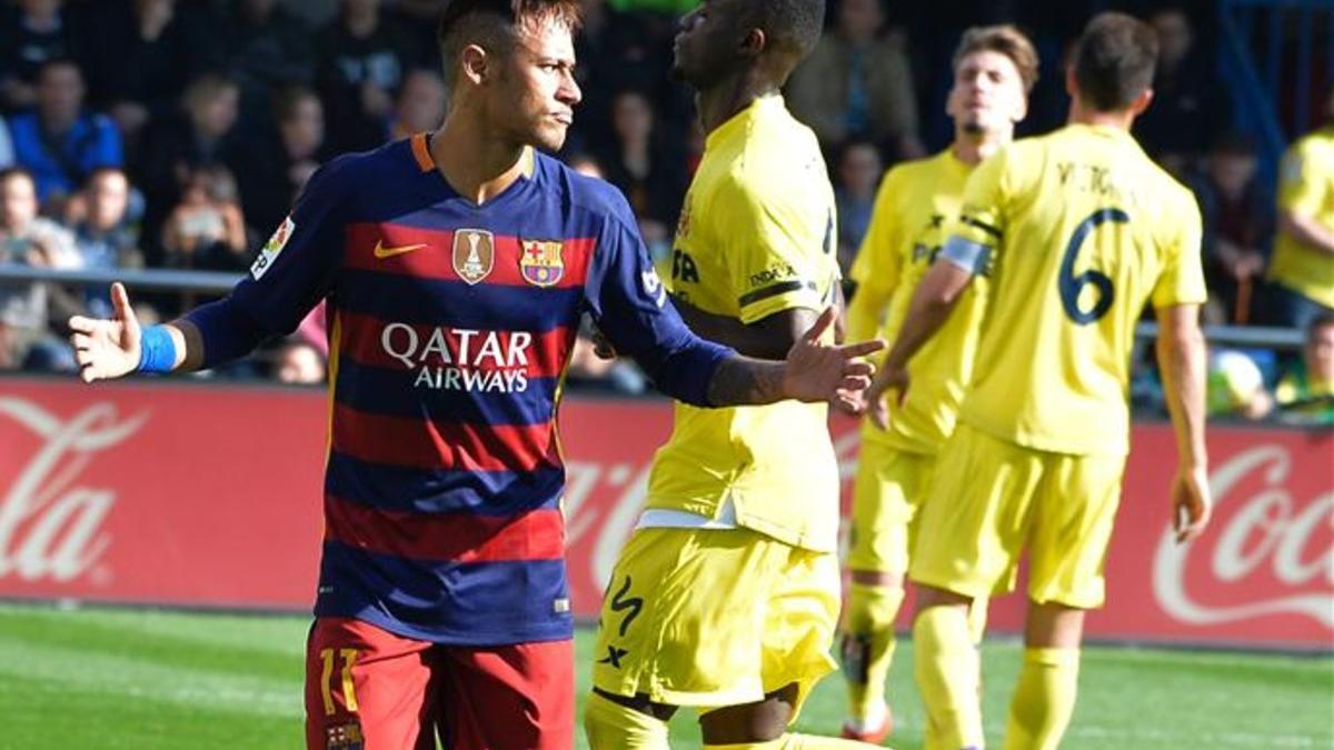 Neymar celebra su gol ante el Villarreal