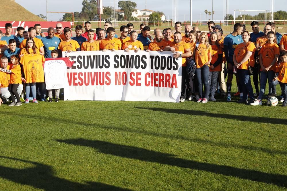 El Sporting, con la plantilla de Vesuvius