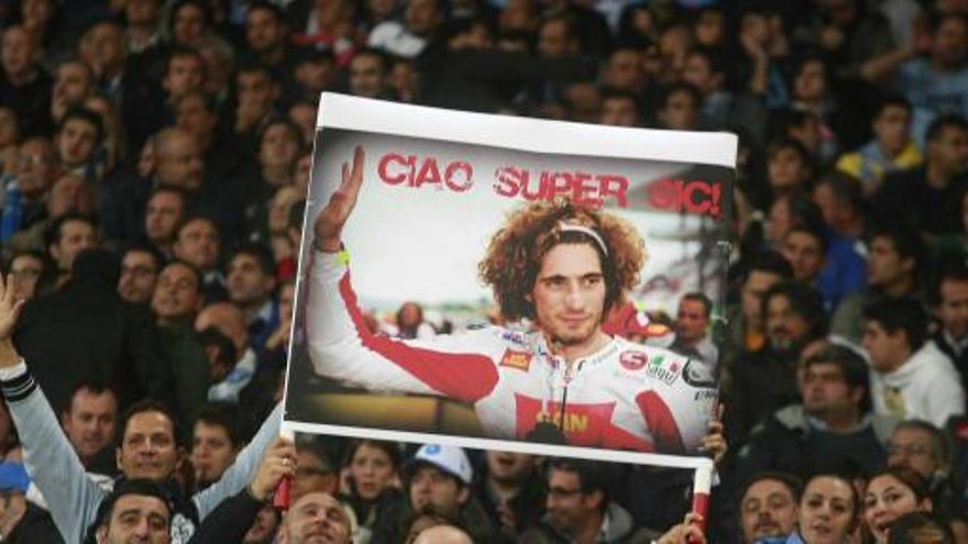 Homenaje a Marco Simoncelli.