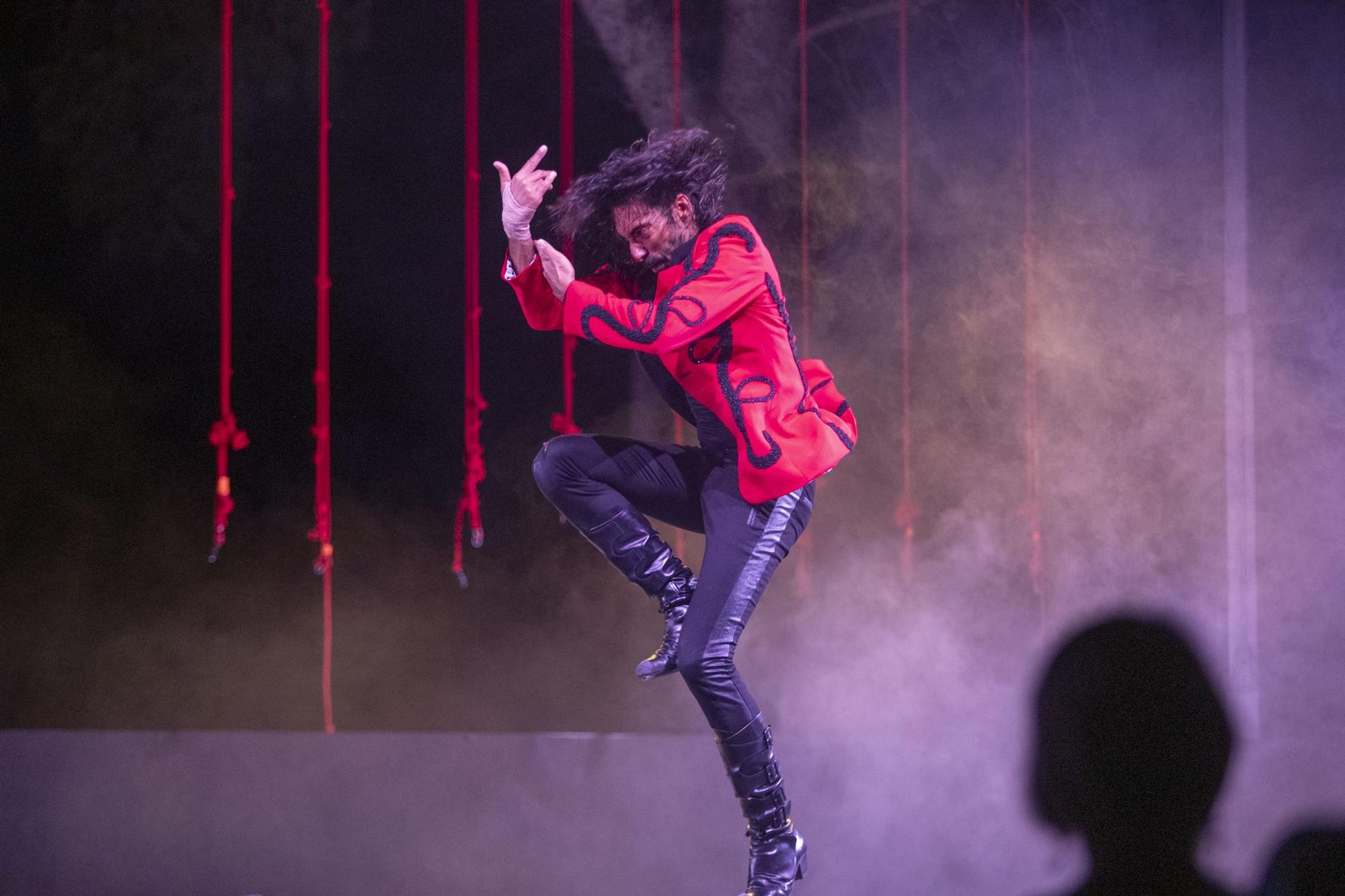 Todas las imágenes de la actuación del bailaor Eduardo Guerrero en Ibiza