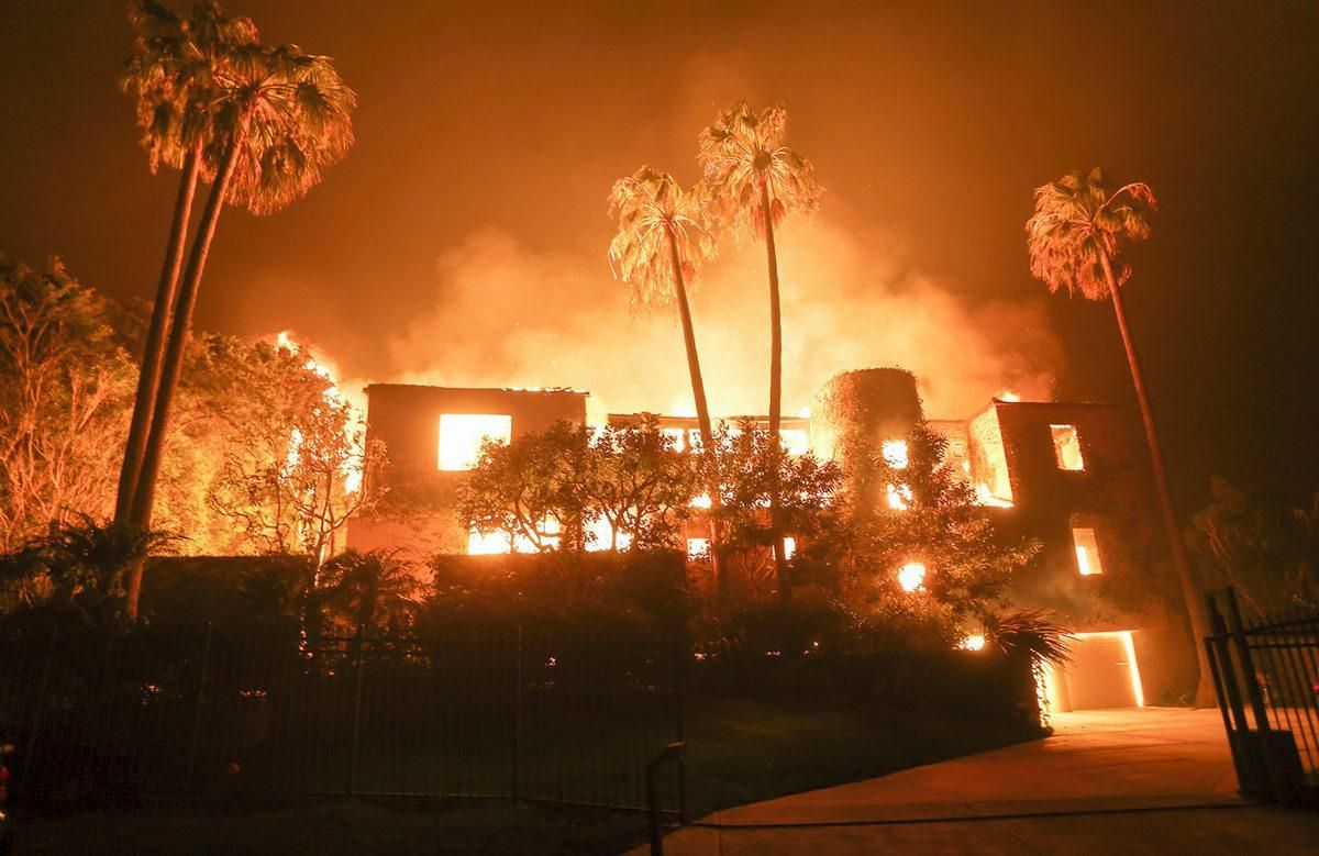 El devastador incendio de California en imágenes