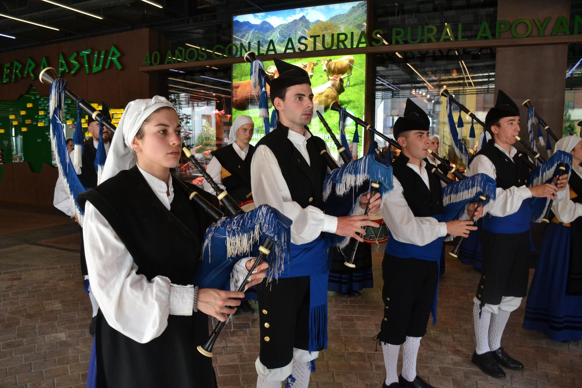 Todas las fotos de la inauguración de la gran sidrería de El Vasco