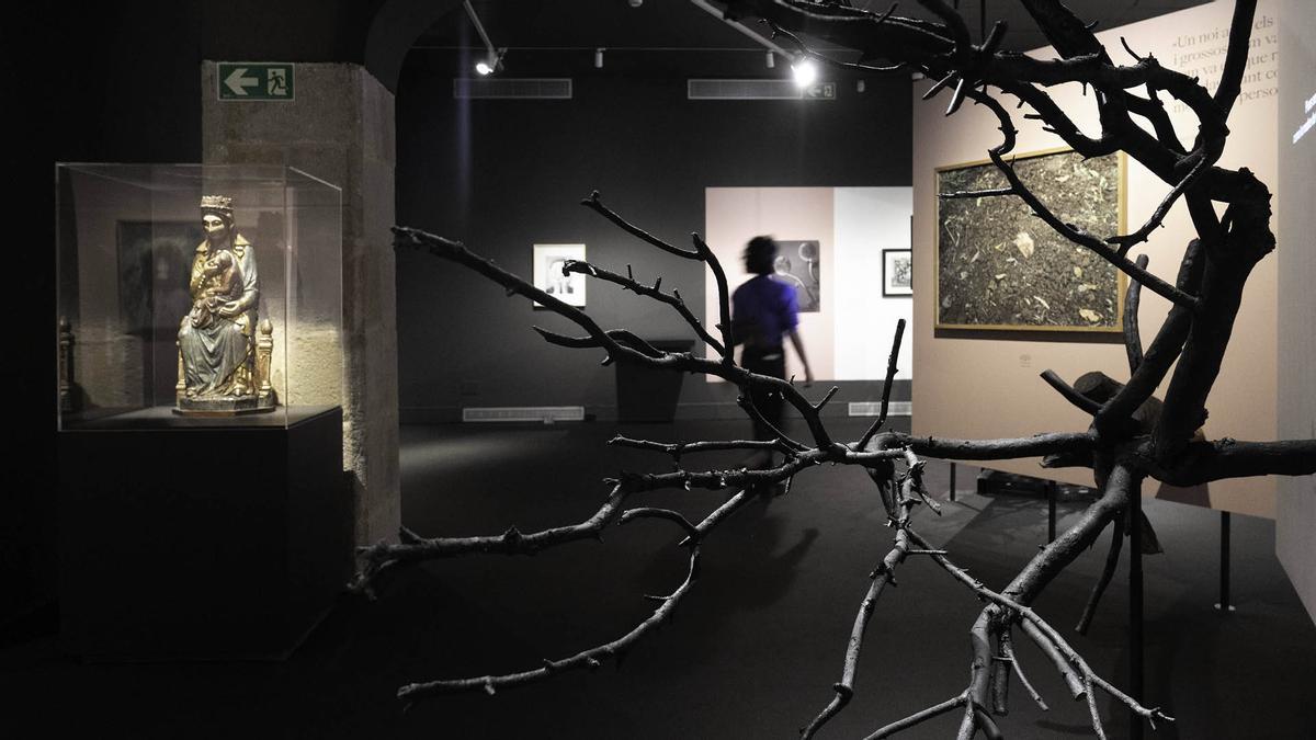 Exposición «Rodoreda, un bosque» sobre Mercè Rodoreda en el CCCB