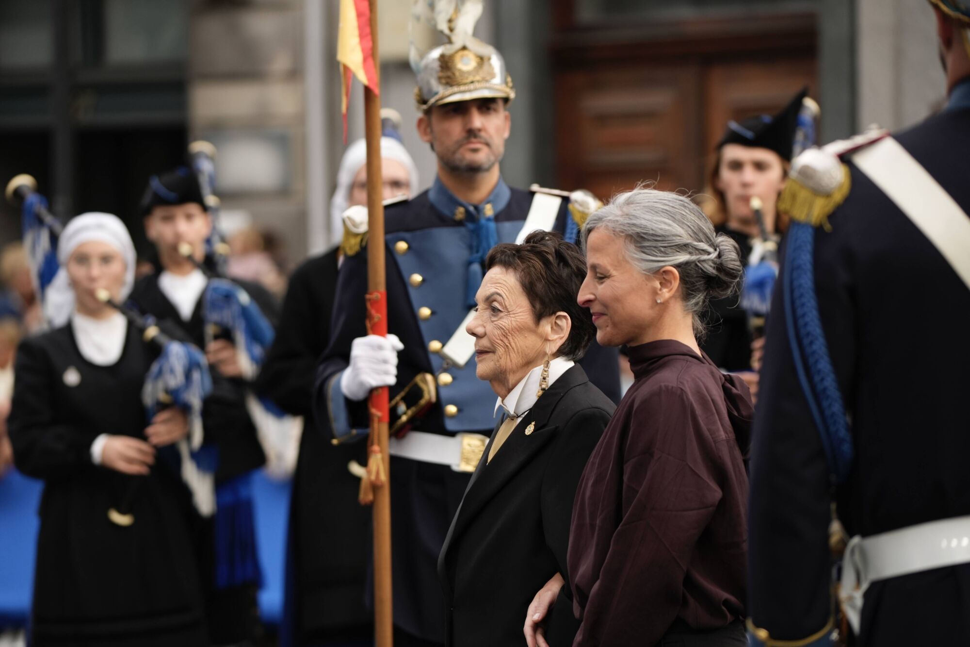 Así fue la llegada de los invitados a los premios "Princesa de Asturias" y su paso por la alfombra a