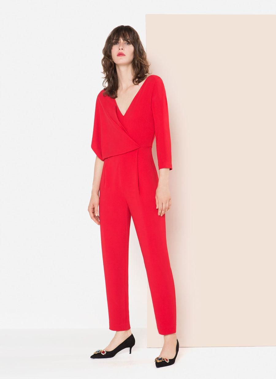 Uterqüe otoño-invierno 2016, mono rojo