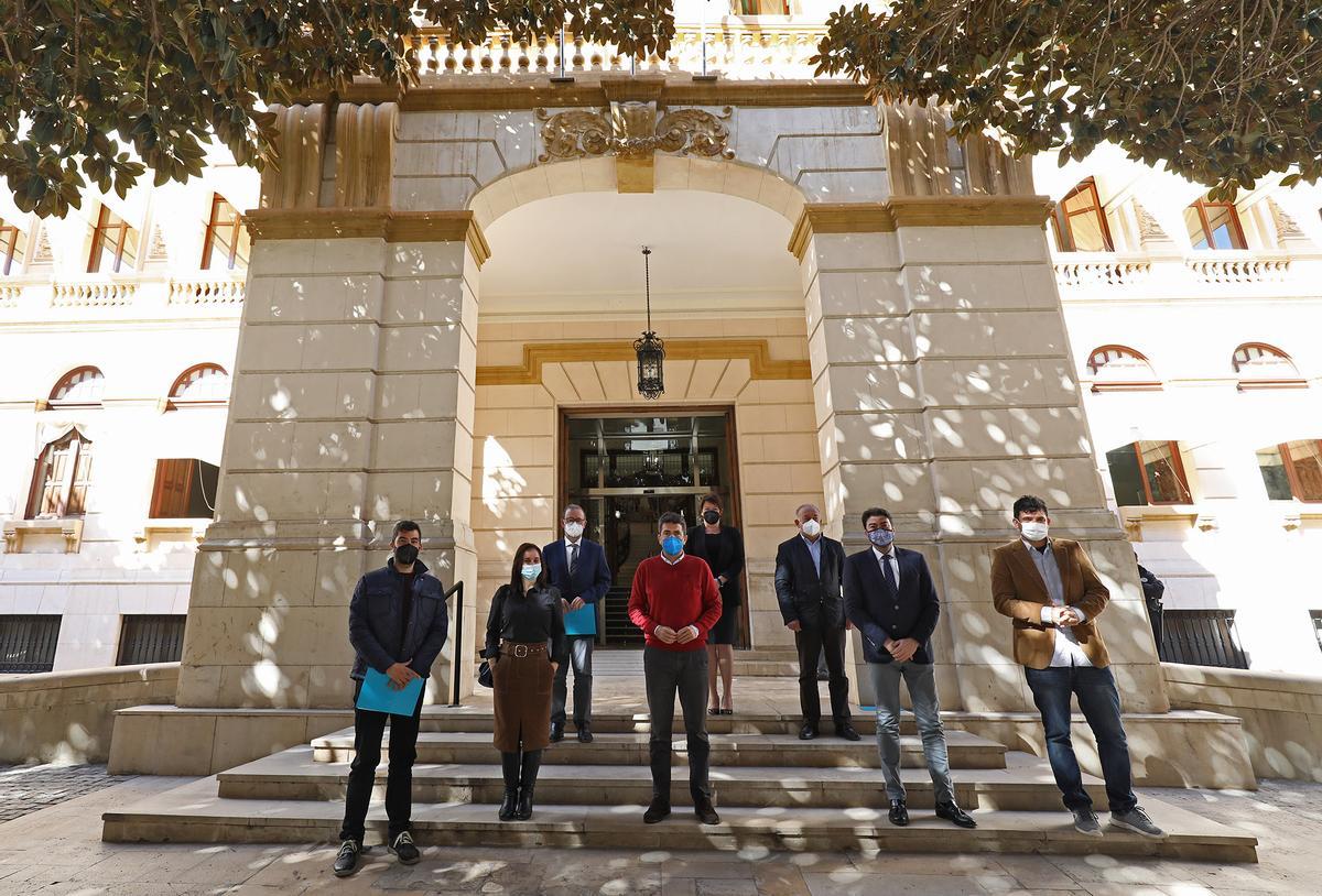 Reunión de Carlos Mazón con los alcaldes