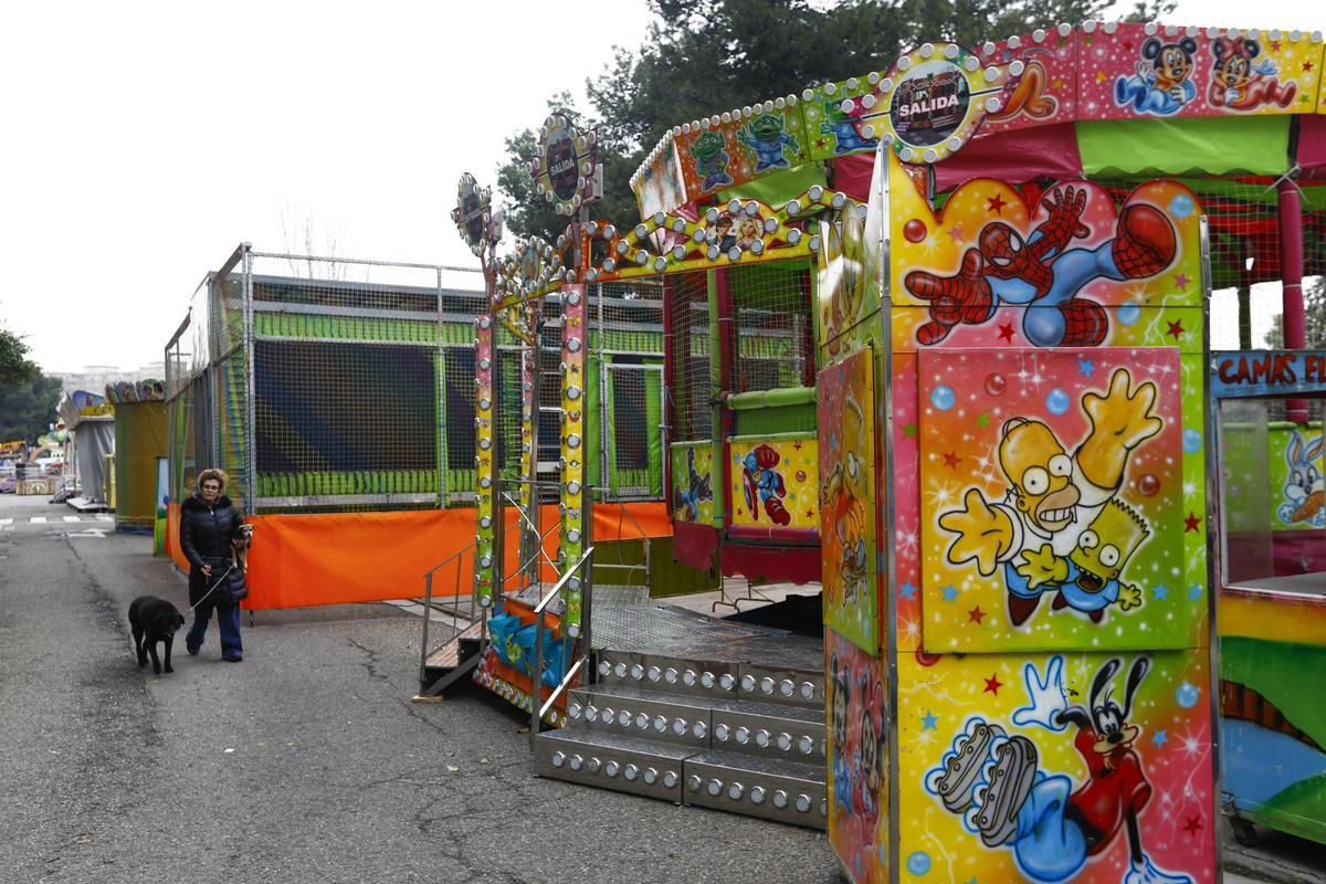 En imágenes | Una Cincomarzada atípica en Zaragoza: el Tío Jorge vacío y las máquinas trabajando en San Miguel y La Romareda