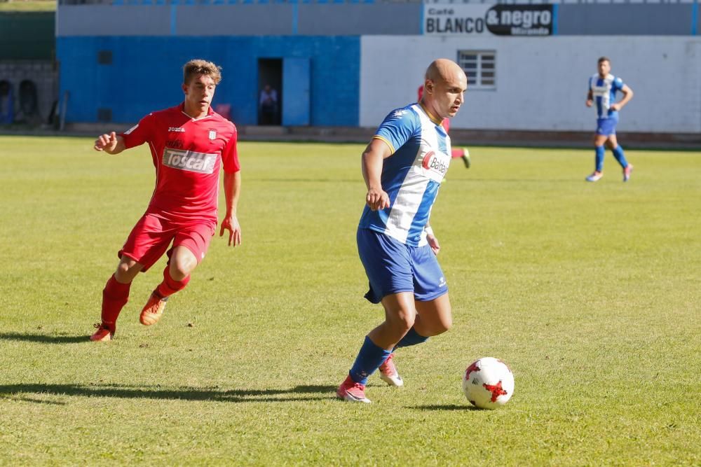 El partido entre el Real Avilés y el Praviano, en imágenes