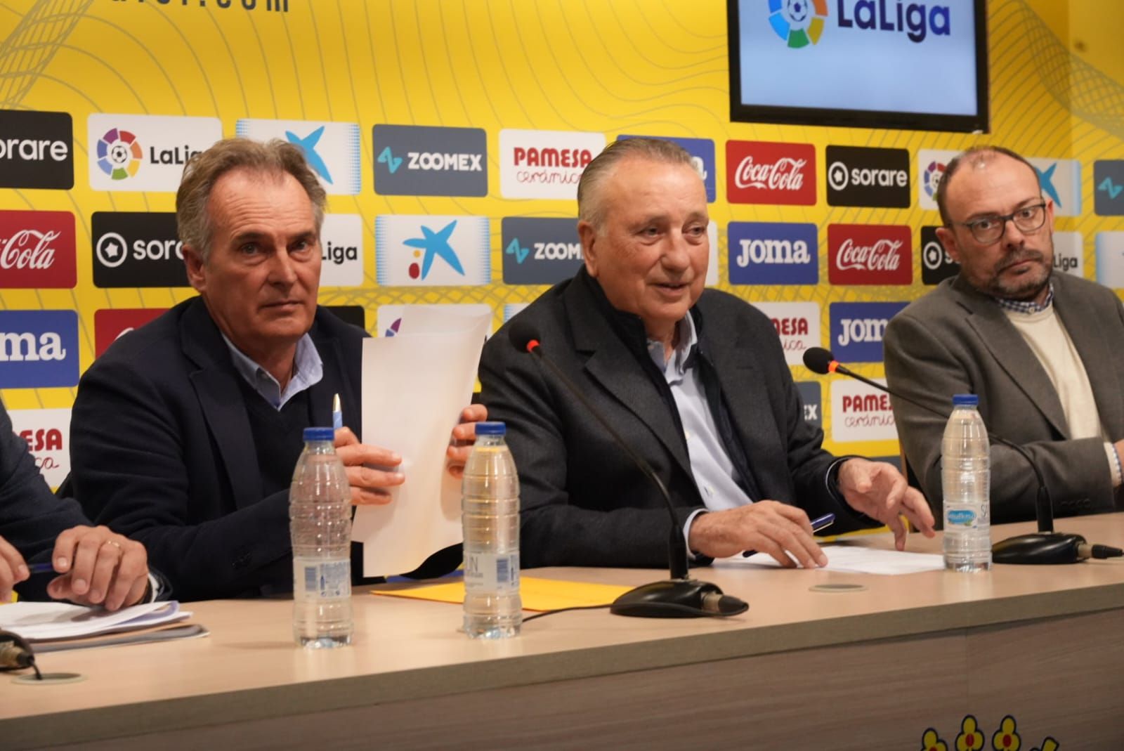 Galería | La primera junta de accionistas del Villarreal de la 'era Roig' sin el recordado Llaneza