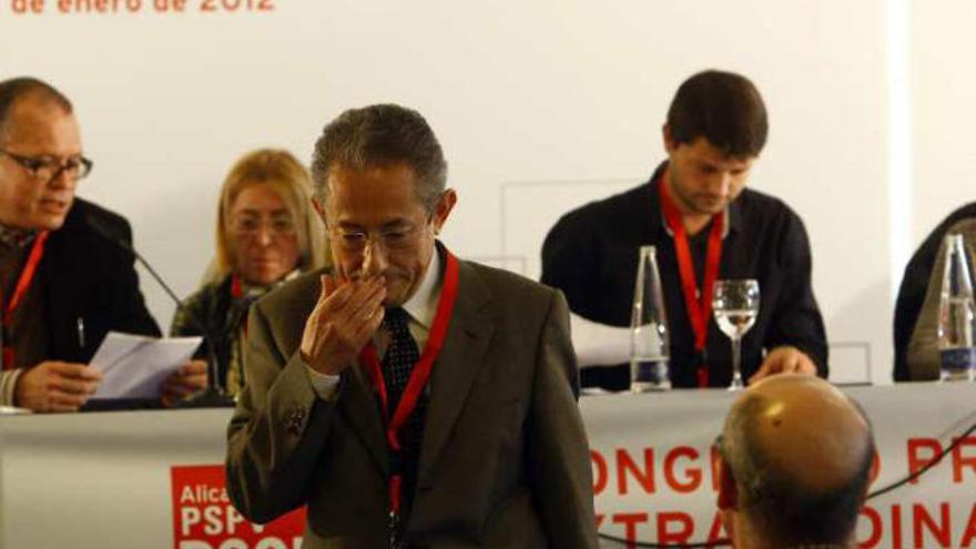 Ángel Luna, durante el congreso provincial del PSOE de ayer en Alicante.