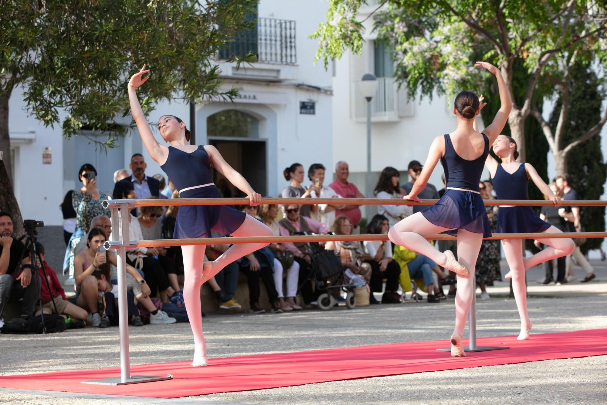 La danza sale a la calle en Ibiza