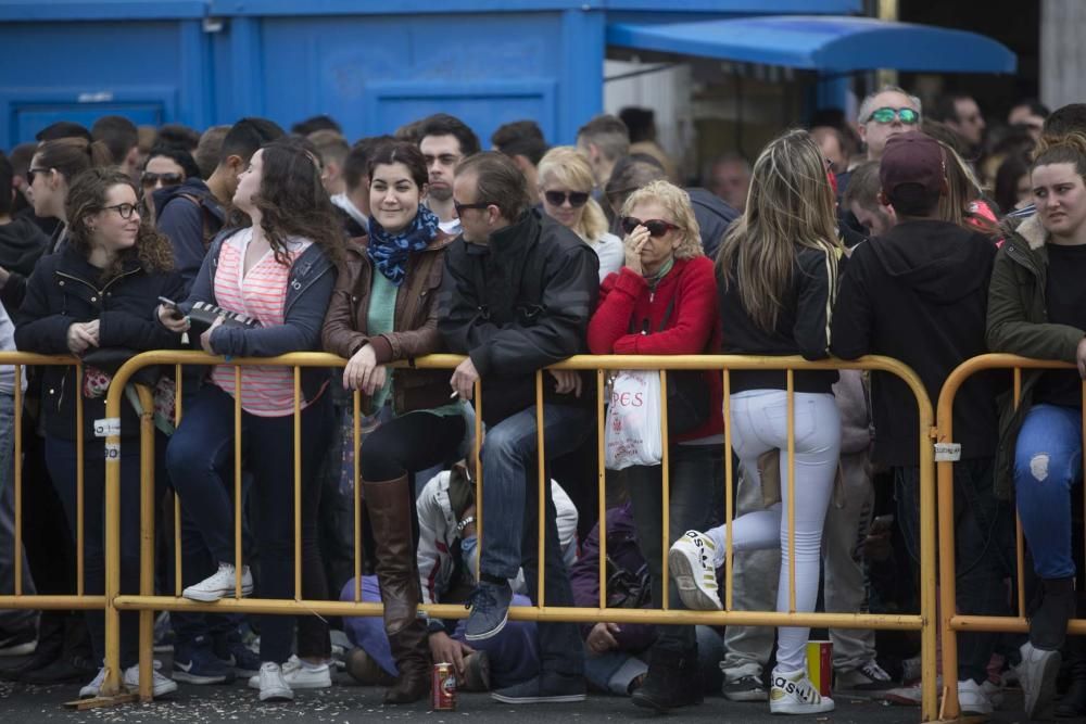 Búscate en la mascletà