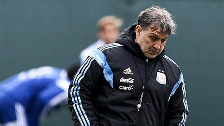 El &#039;Tata&#039; Martino, en un entrenamiento con la selección argentina.