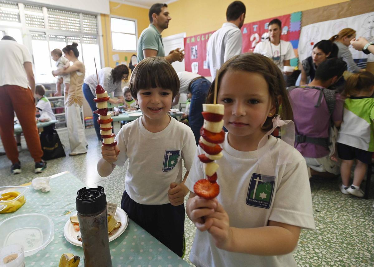 Las brochetas de fruta fueron las grandes protagonistas.