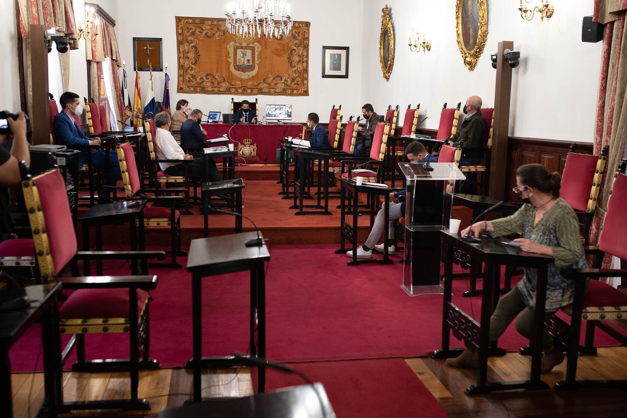 Pleno del Ayuntamiento de La Laguna correspondiente al mes de abril