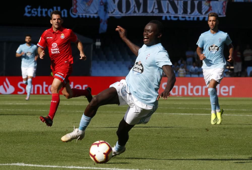 Las mejores fotografías del primer partido de Liga que midió a celestes y a pericos en Balaídos.