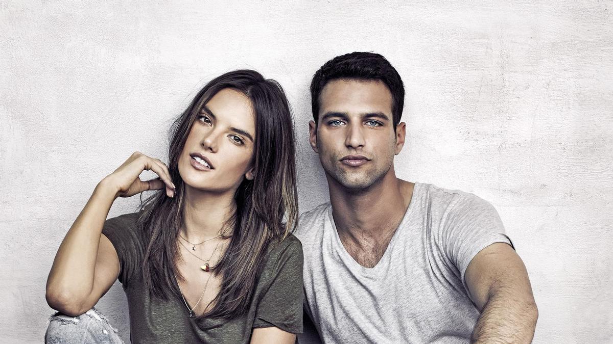 Alessandra Ambrosio y Jesús Castro, protagonistas de la nueva campaña de Xti