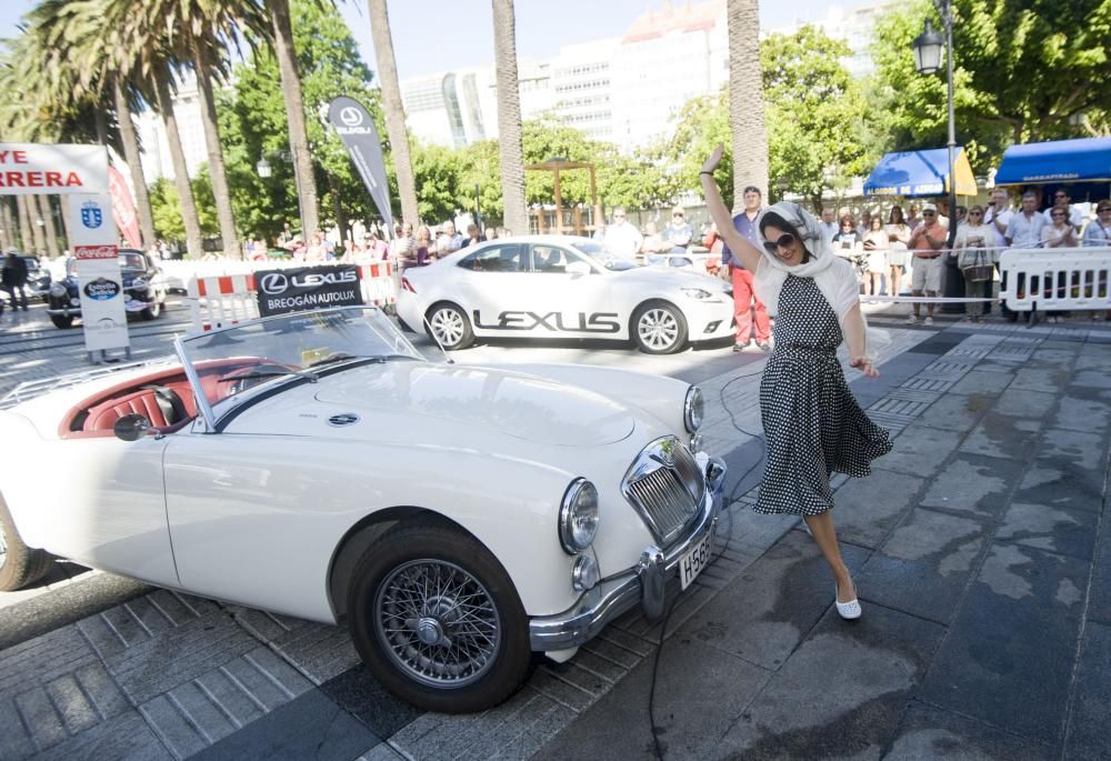 Concurso de trajes de época en el rally T. Herrera