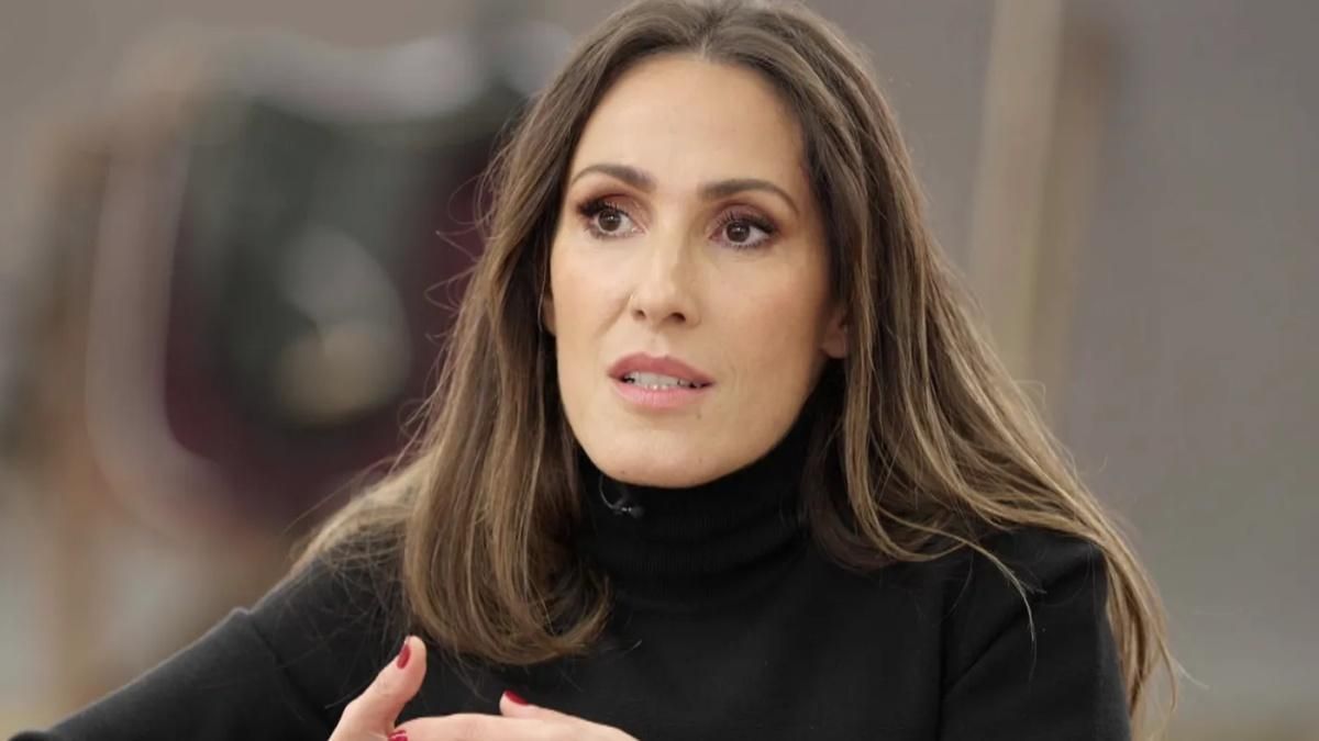 Malú, durante su entrevista con Risto Mejide