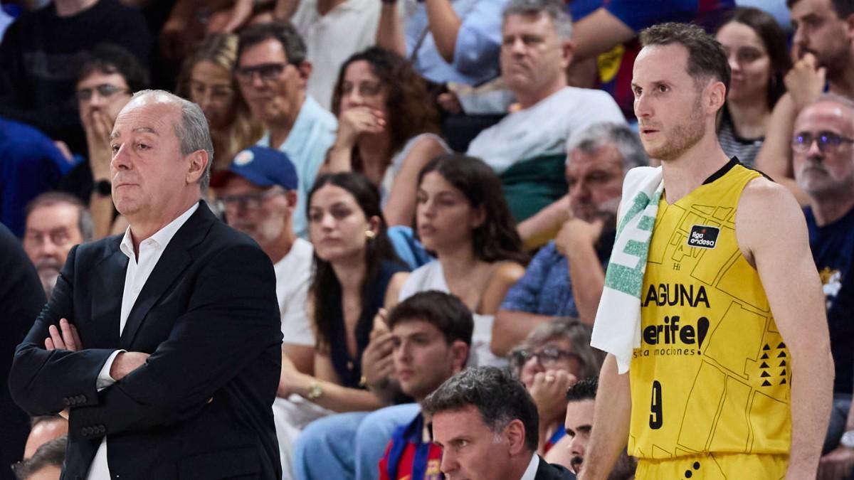Txus Vidorreta y Marcelinho Huertas, en el primer partido de la eliminatoria