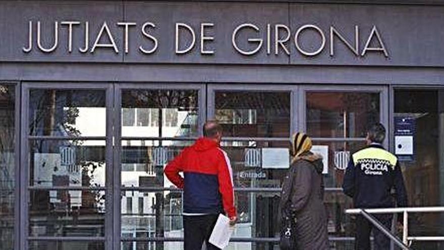El jutjat de les clàusules sòl de Girona: un  malson per a les entitats bancàries