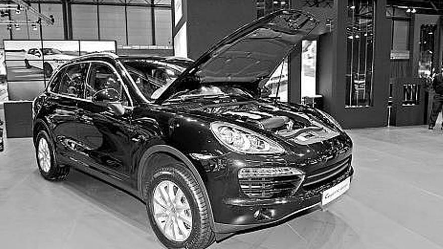 Porsche Cayenne.