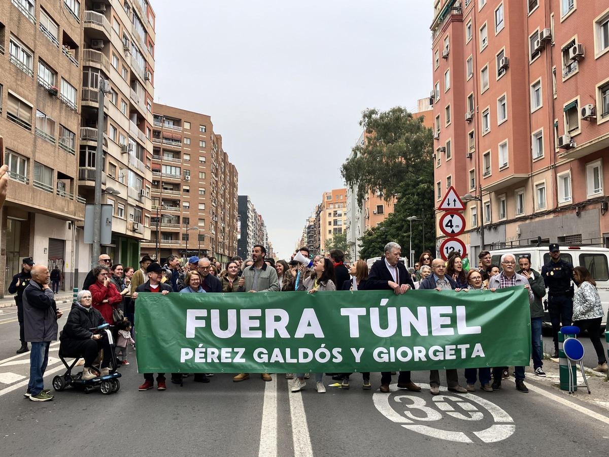 Protesta vecinal contra el túnel de Pérez Galdós