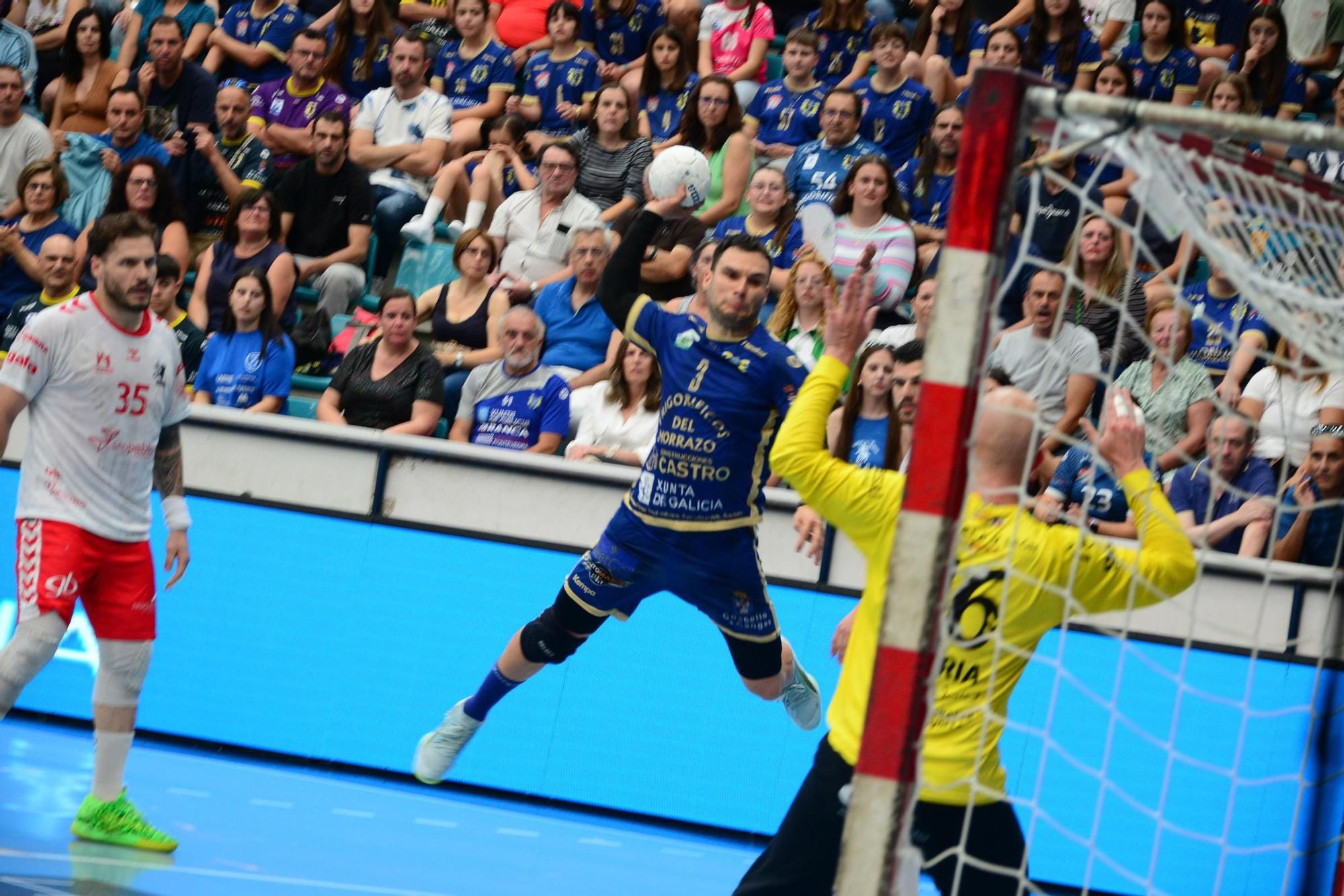 La permanencia del Frigoríficos del Morrazo y la despedida de Moisés Simes