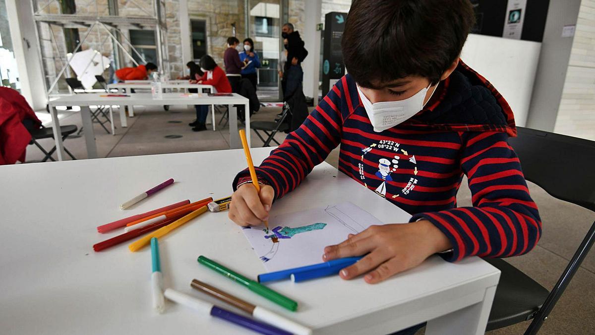 El Museo de Pontevedra (en la imagen, un taller infantil) es uno de los grandes motores culturales de la ciudad.   | // GUSTAVO SANTOS